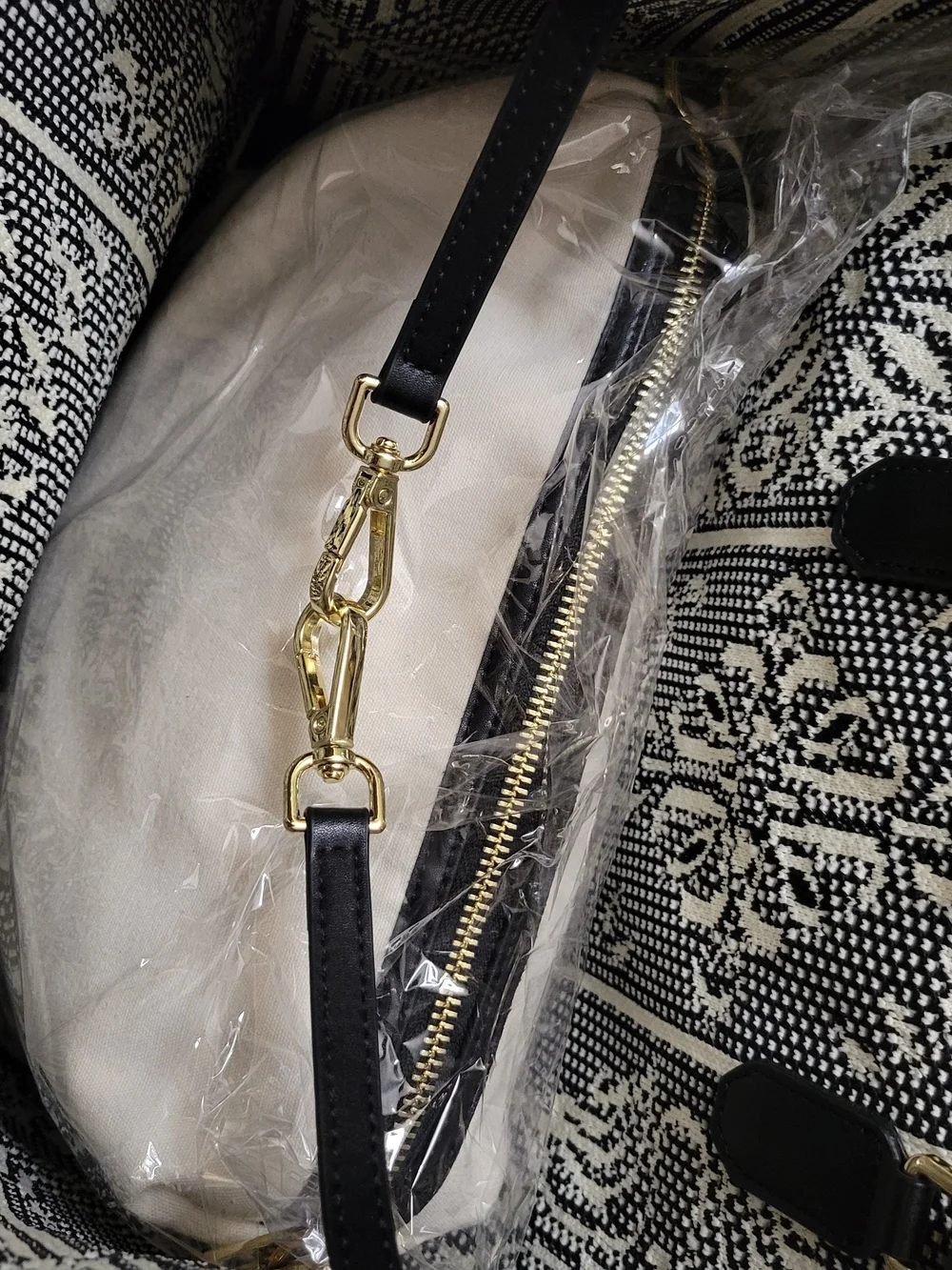 Viola Castellani Black/Cream Woven Tote Bag